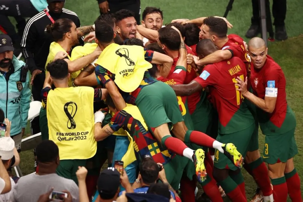 Portugal Beats Switzerland 6-1 Without Ronaldo