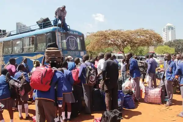 Govt bans parents' boarding schools visits