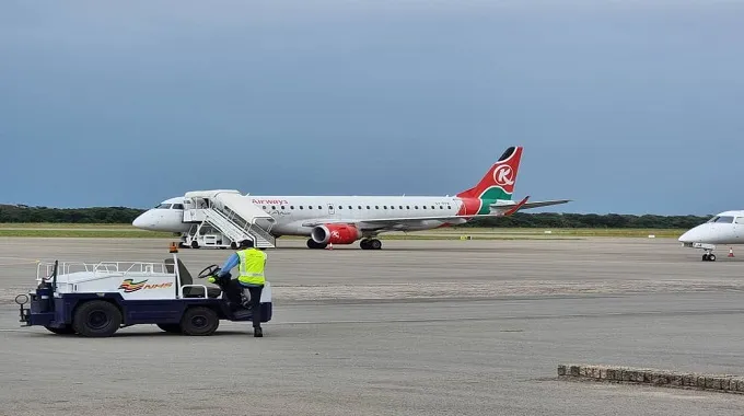 Passengers Stuck In Vic Falls As Kenyan Airways Fails To Take Off