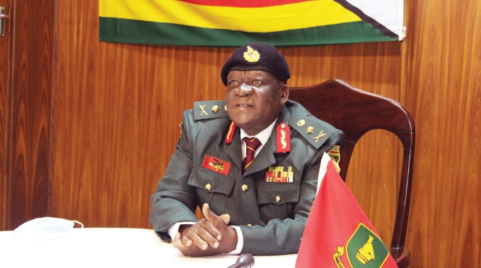 COMMANDER of the Zimbabwe National Army (ZNA), Lieutenant-General David Sigauke