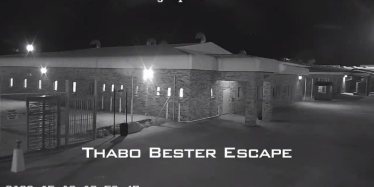 CCTV footage shows how Thabo Bester escaped wearing G4S Uniform (Watch)