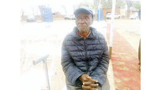 An 88 man is still heartbroken three decades after his beloved wife left him because of poverty.