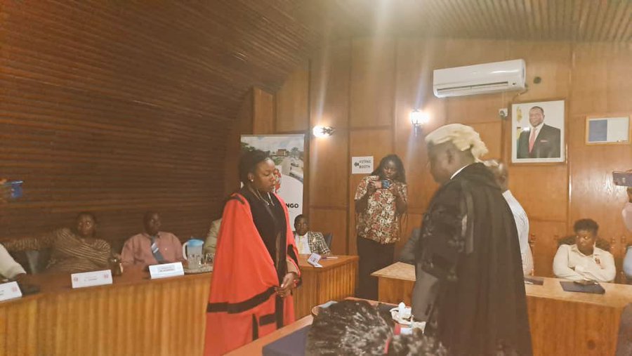 Shantel Chiwara being sworn in