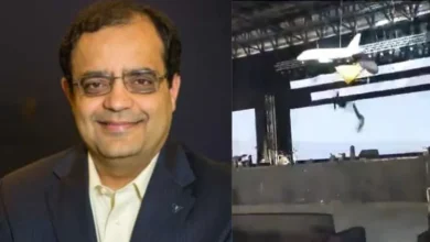 Vistex CEO Sanjay Shah, who hailed from a Chicago suburb, and company president Ruja Datla, fell in front of a crowd of 700 people, who gathered at the Ramoji Film City studios in Hyderabad, India for an employee celebration. (Picture via X)