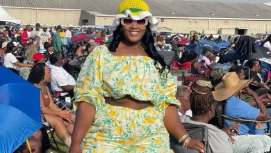 In the heart of South Africa, a single mother is reaching out for companionship through free WhatsApp call. She’s a woman of strength, resilience, and a warm heart, ready to step back into the world of dating. Born and raised under the African sun, Lerato, as she’s fondly called, embodies the true spirit of ‘ubuntu’ – a belief in a universal bond that connects all humanity.
